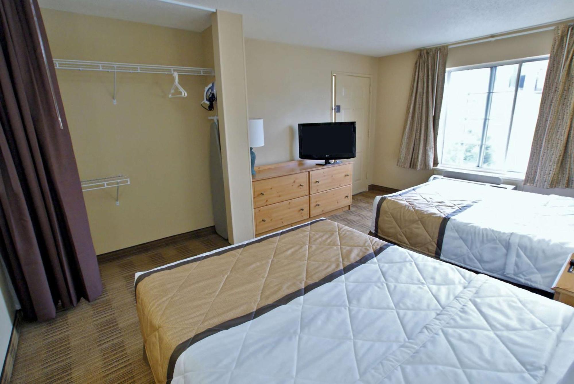 Extended Stay America Select Suites - Durham - University - Ivy Creek Blvd Zewnętrze zdjęcie